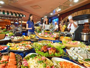 Caja de seguridad en la habitación y decoración personalizada