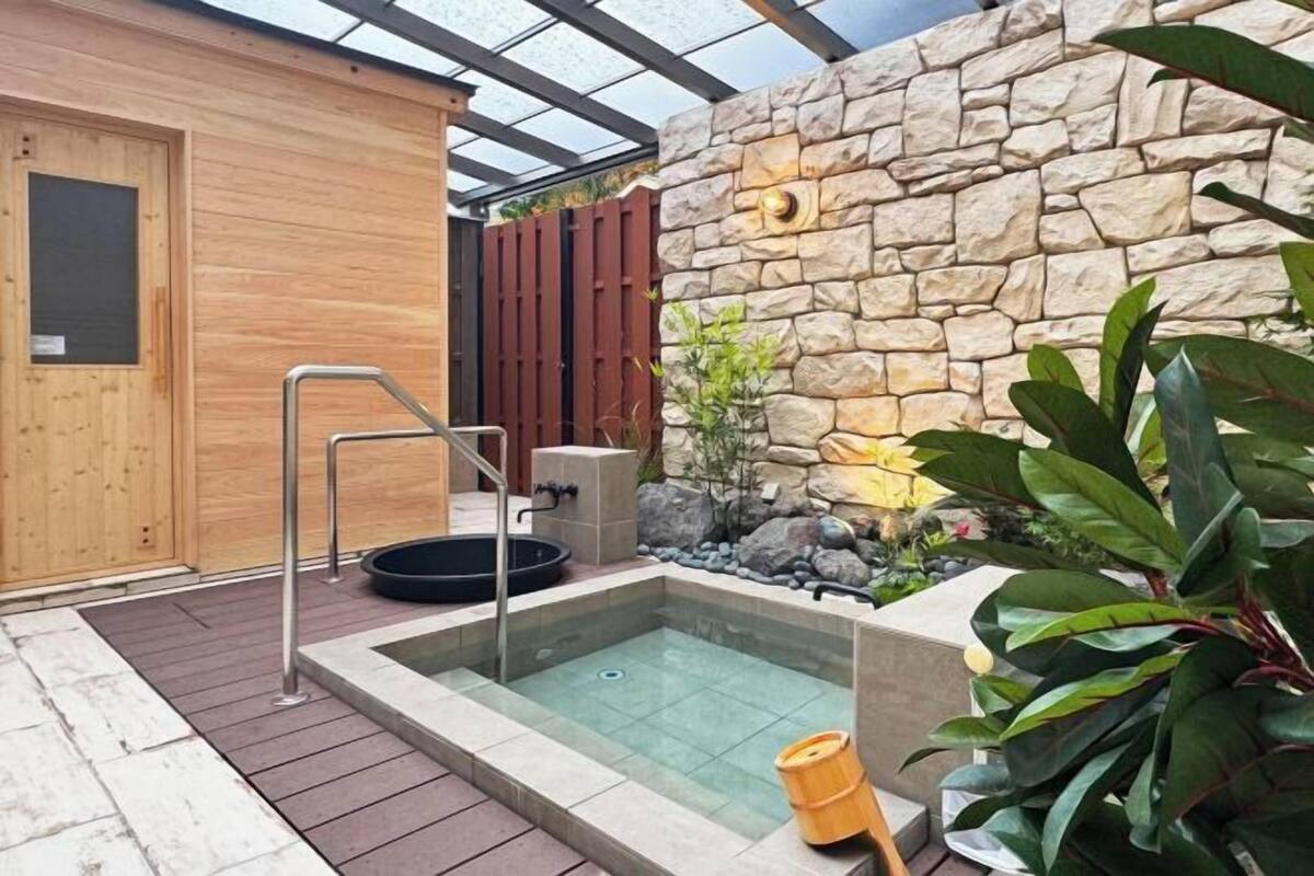 Spa | Sauna, hot tub