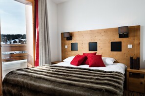 Individually decorated, individually furnished, iron/ironing board