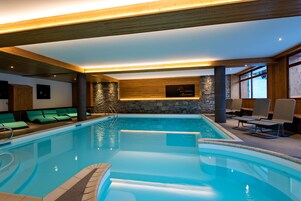 Piscine couverte
