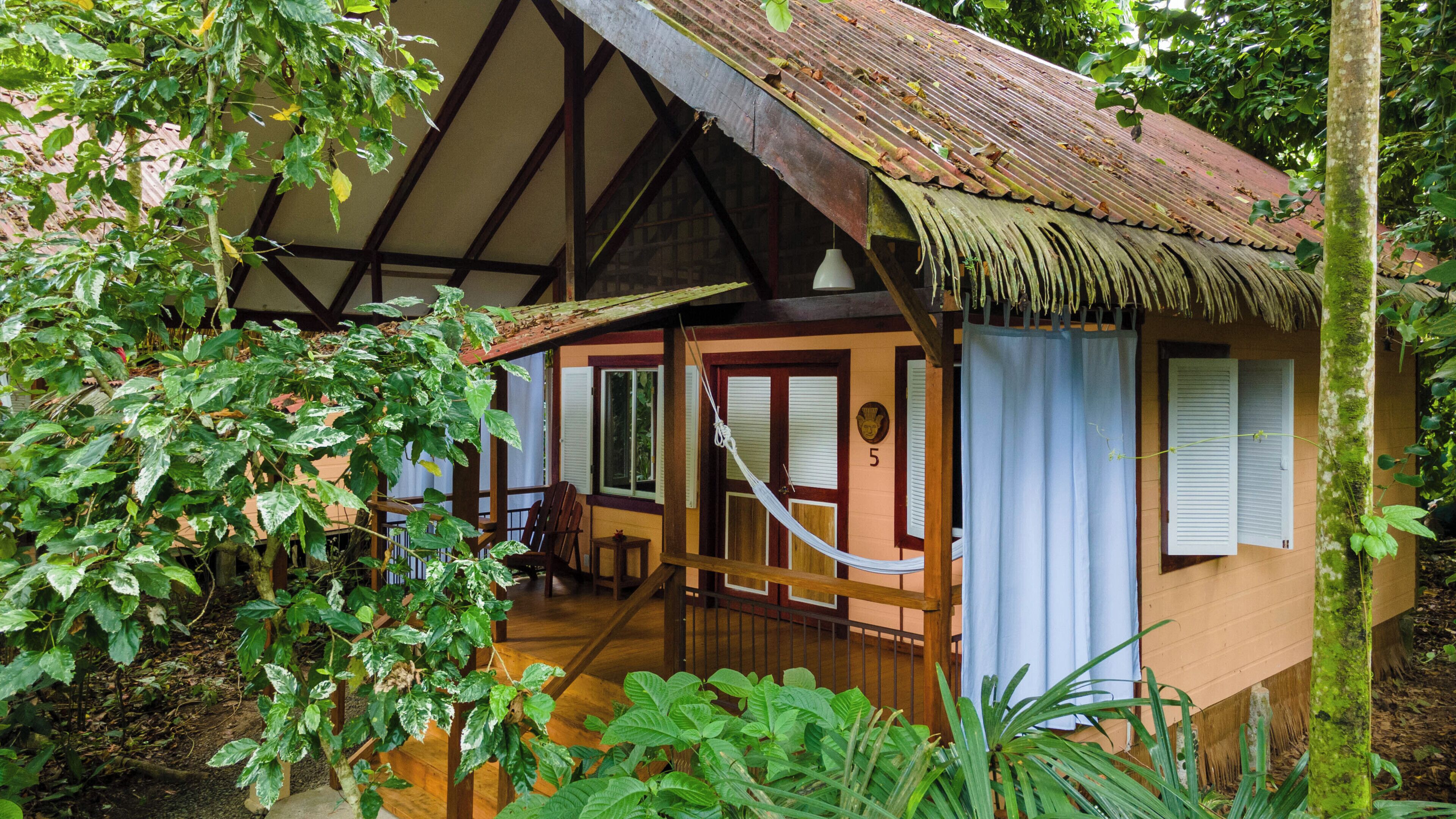 Familjerum | 1 sovrum, värdeförvaringsskåp på rummet, skrivbord och gratis wi-fi