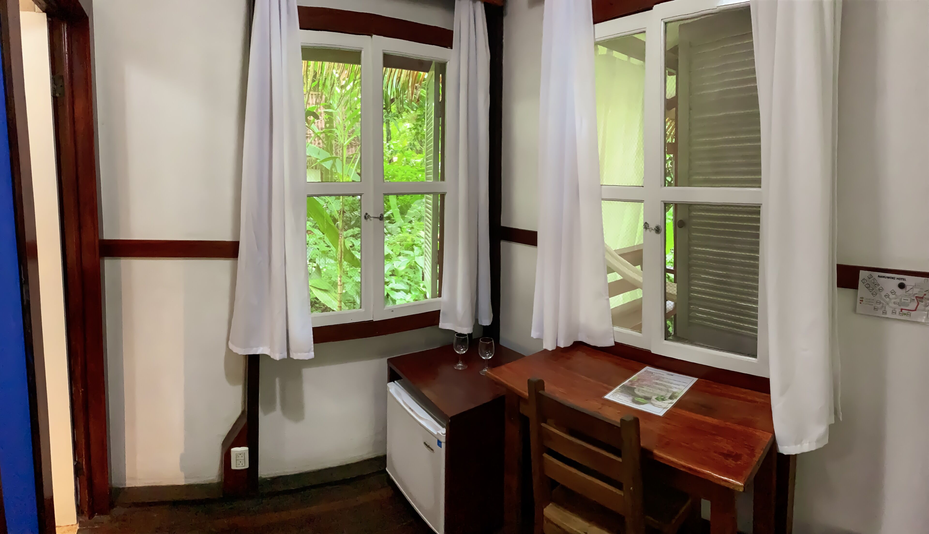 junior suite deluxe with hot tub | 1 bedroom, in-room safe, desk, free wifi