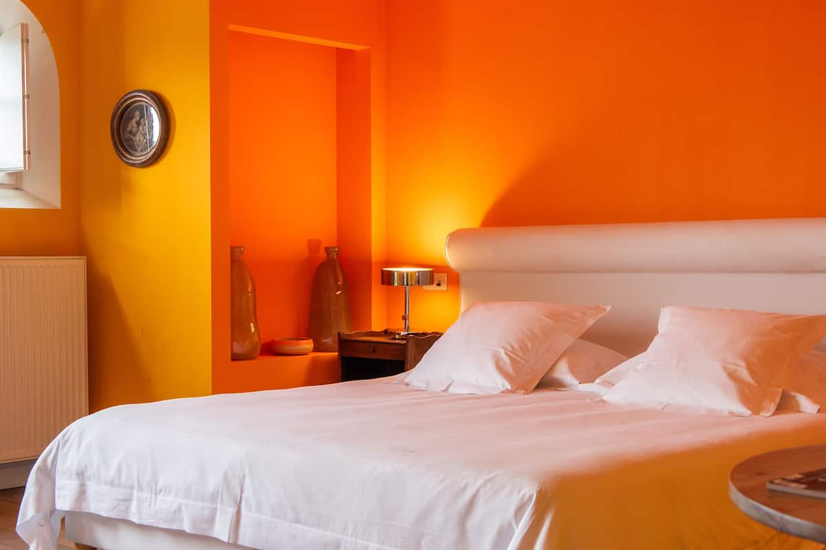 deluxe double room | in-room safe, free cots/infant beds, rollaway beds, free wifi