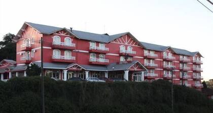 Hotel Galo Vermelho