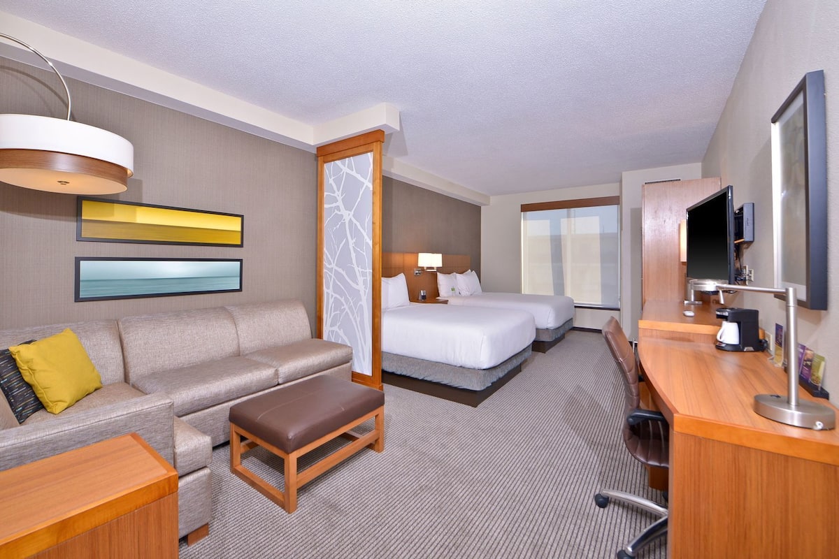 In-room safe, desk, blackout curtains, iron/ironing board