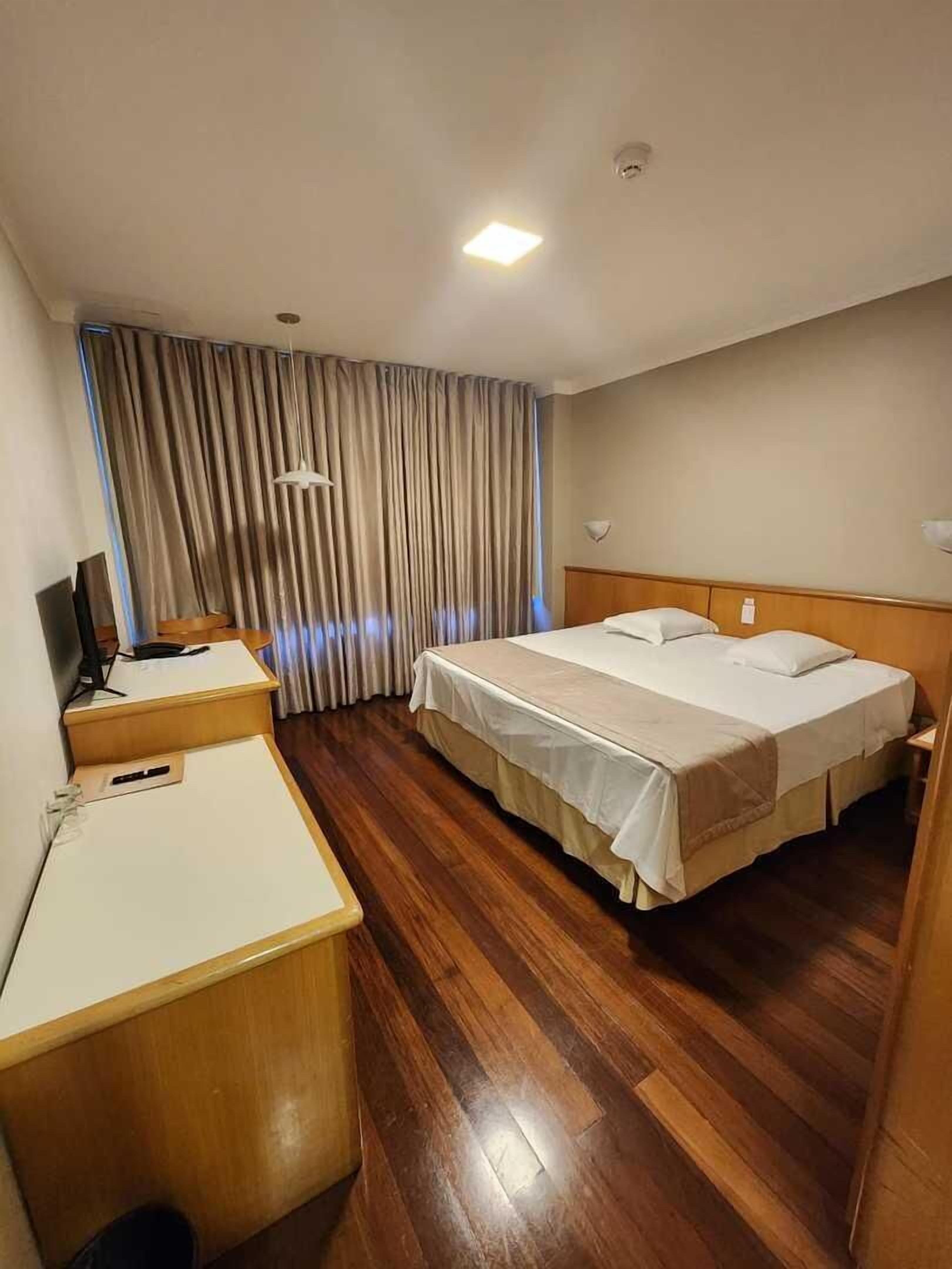 Minibar, in-room safe, iron/ironing board, free WiFi
