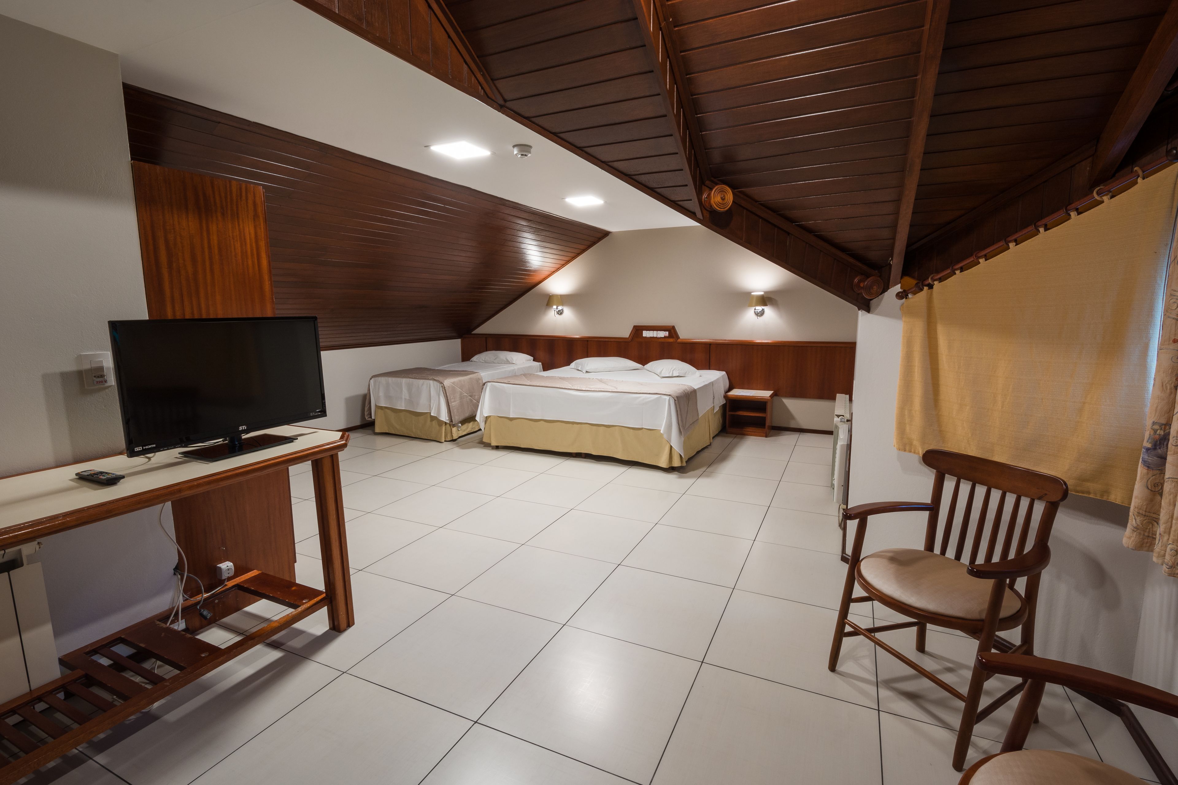 super luxo especial | 1 bedroom, minibar, in-room safe, iron/ironing board