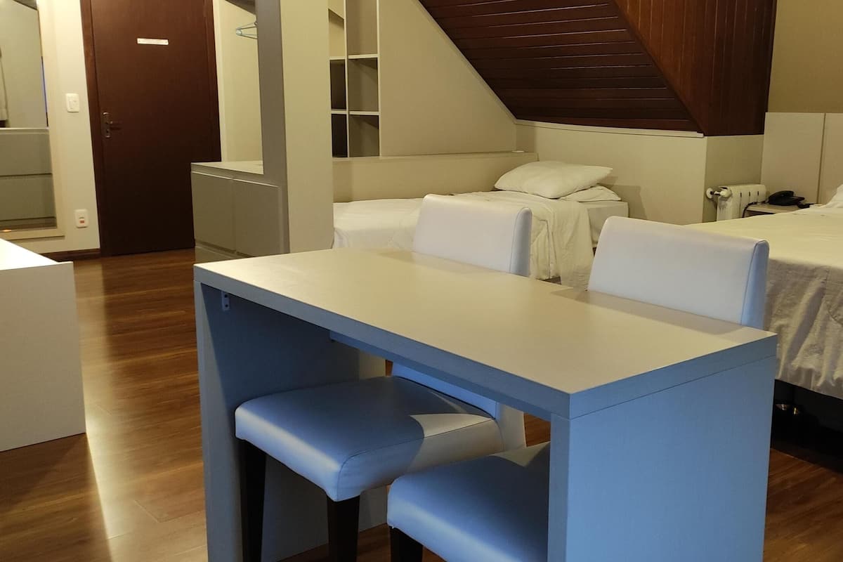 Minibar, blackout curtains, free WiFi