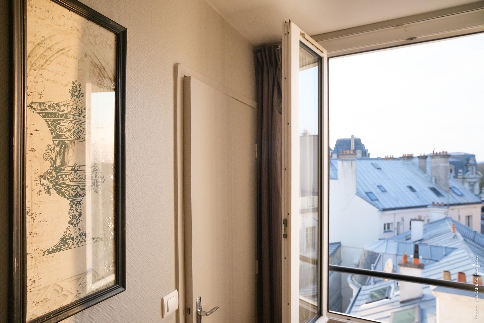 in-room safe, individually decorated, individually furnished, desk