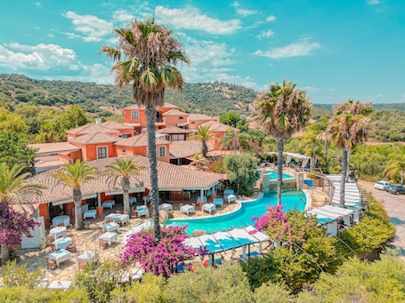 Aerial view. Felix Hotels - Galanias Hotel & Retreat