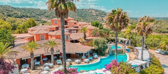 Felix Hotels - Galanias Hotel & Retreat