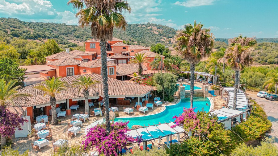 Felix Hotels - Galanias Hotel & Retreat