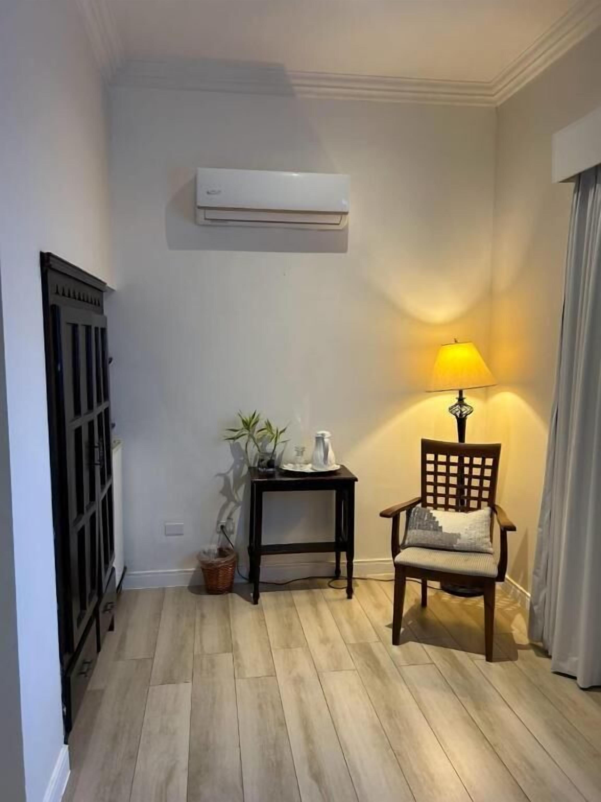 double room, courtyard view (los lagos) | pillow-top beds, in-room safe, iron/ironing board, free wifi