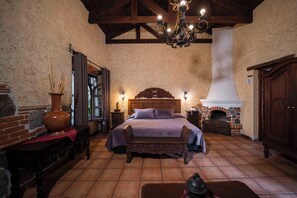 Royal Suite, 1 King Bed | Down comforters, minibar, in-room safe, iron/ironing board