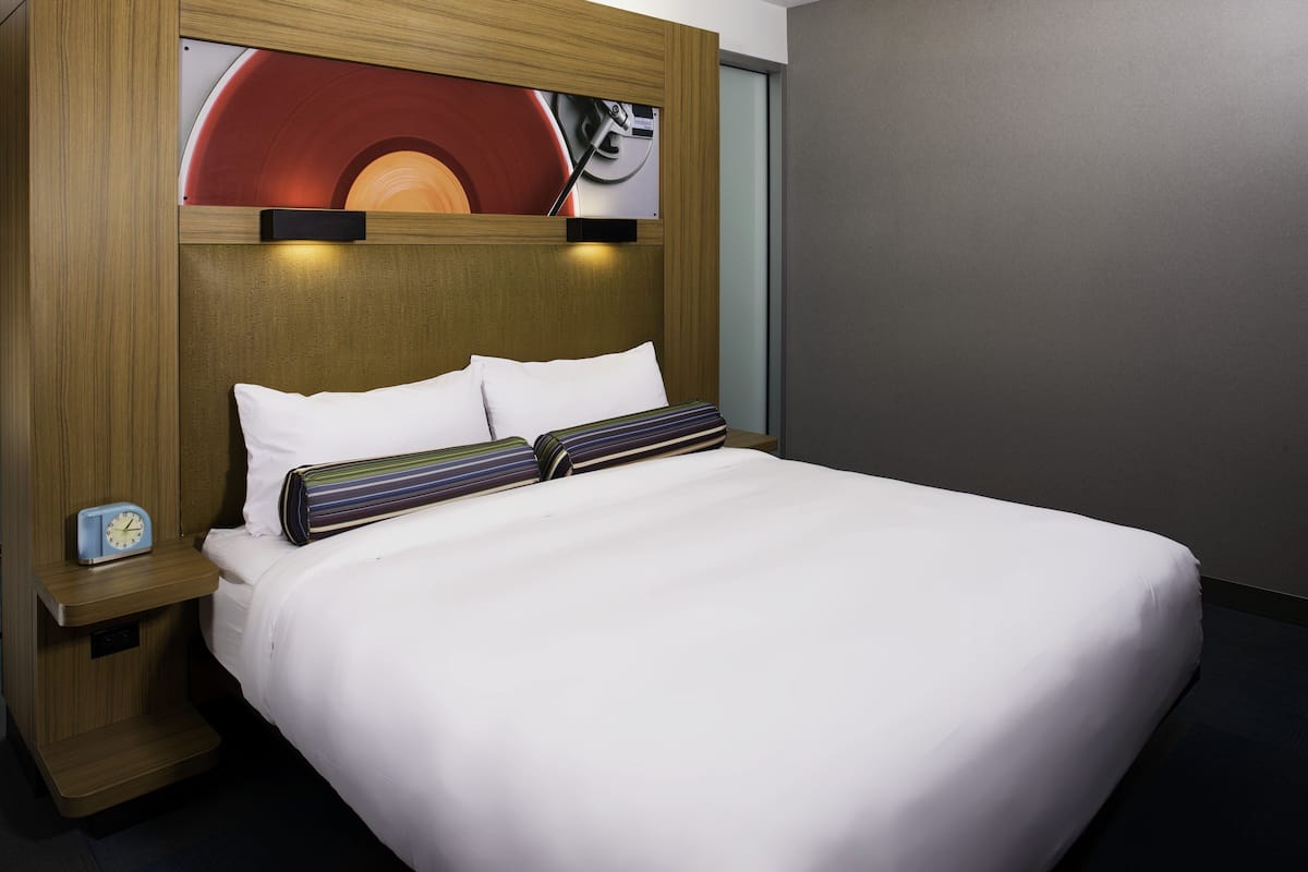 Premium bedding, pillow-top beds, in-room safe, desk