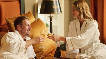 Room service – dining