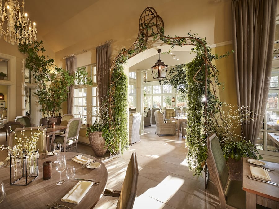 Free daily cooked-to-order breakfast