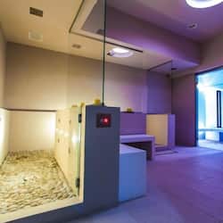 Hot tub, Turkish bath/hammam, body treatments, body wraps, body scrubs