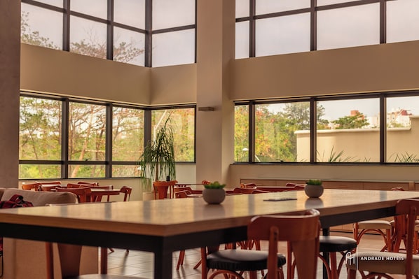 Exterior - Rede Andrade SLZ (São Luís)