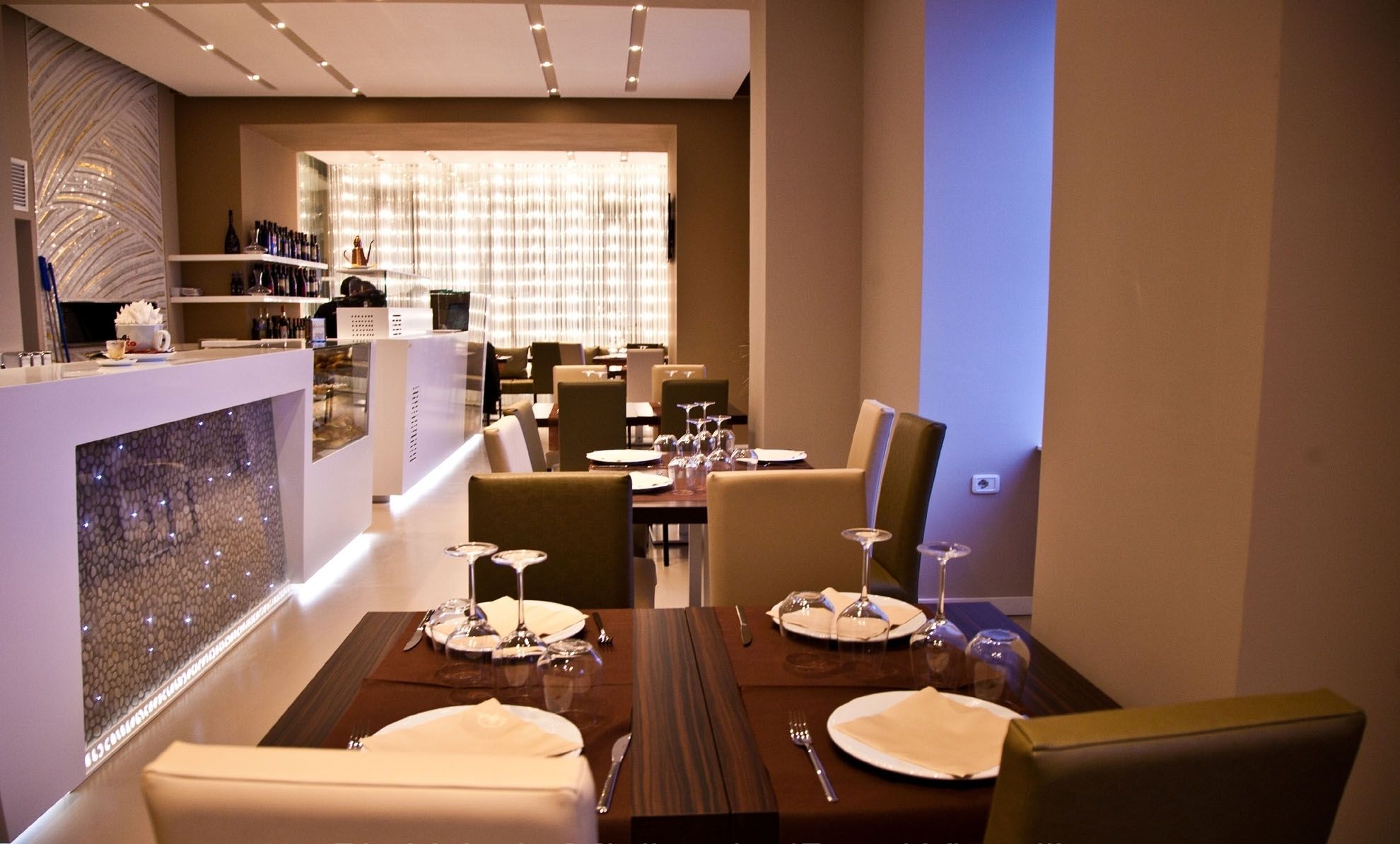 breakfast, lunch, dinner served; local cuisine