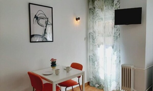 Studio | Bộ đồ giường cao cấp, chăn bông 