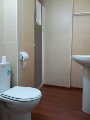 Handdoeken, zeep, shampoo, toiletpapier