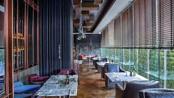 2 restaurants, breakfast, lunch, dinner served; Mediterranean cuisine