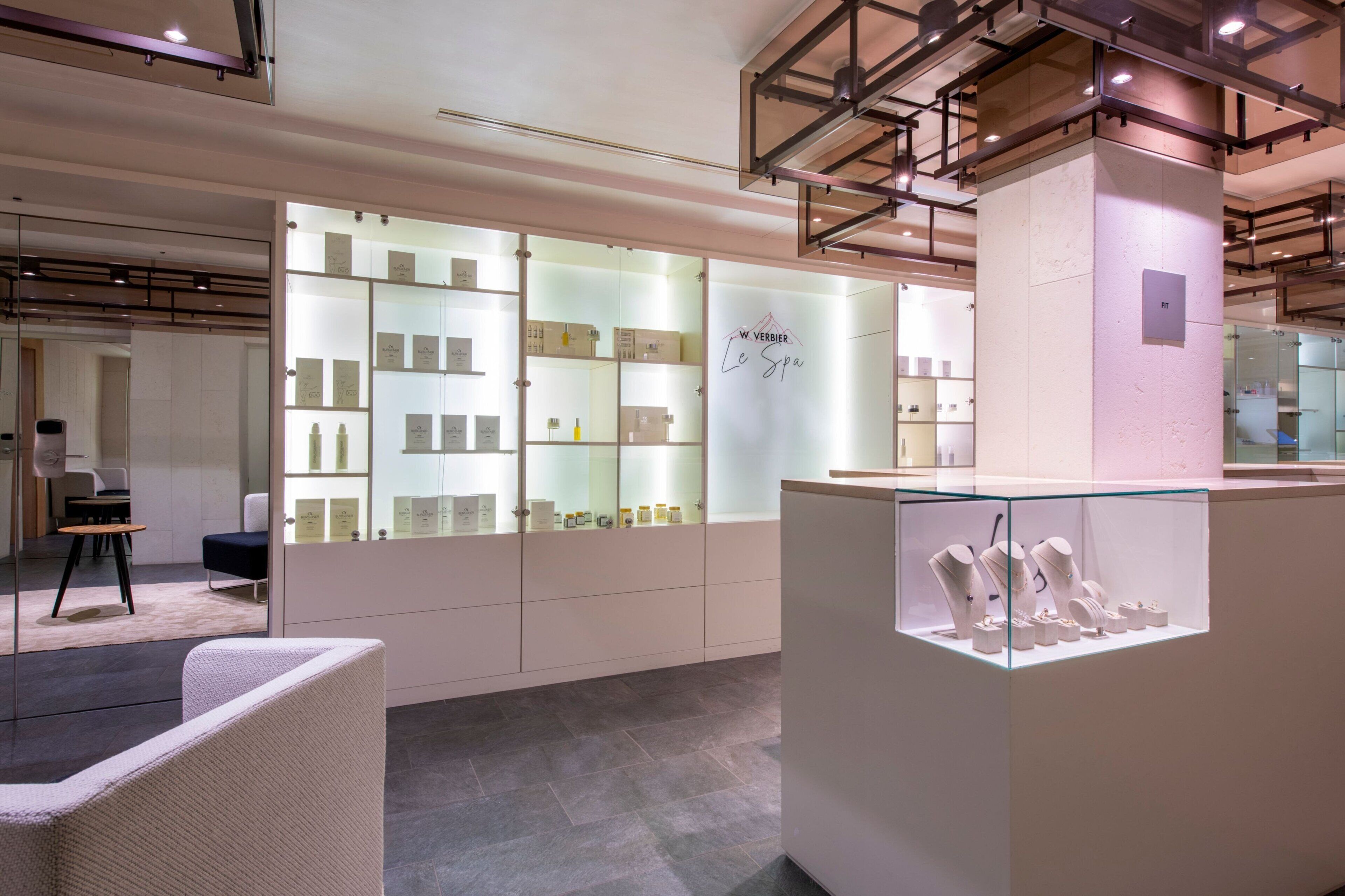 couples treatment room(s), sauna, hot tub, steam room