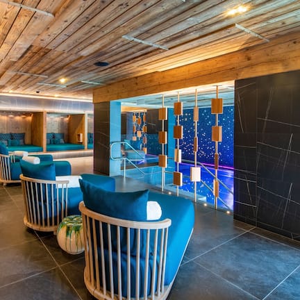 双人护理室、桑拿、热水浴缸、湿蒸房、土耳其浴、身体护理