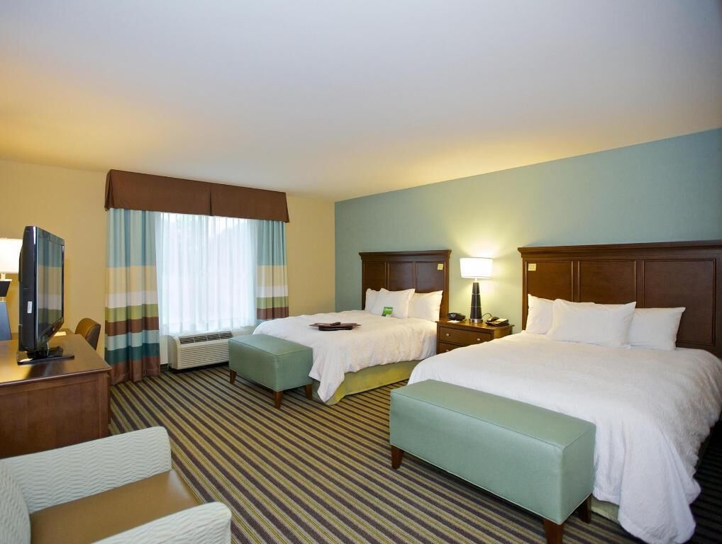 In-room safe, iron/ironing board, free WiFi, bed sheets