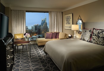 Pillowtop beds, in-room safe, desk, blackout drapes at Omni Nashville Hotel
