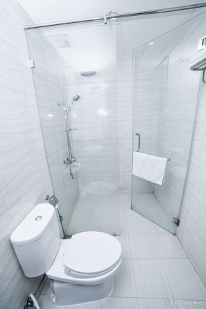 Bathroom - White Snow Hotel (Da Nang)