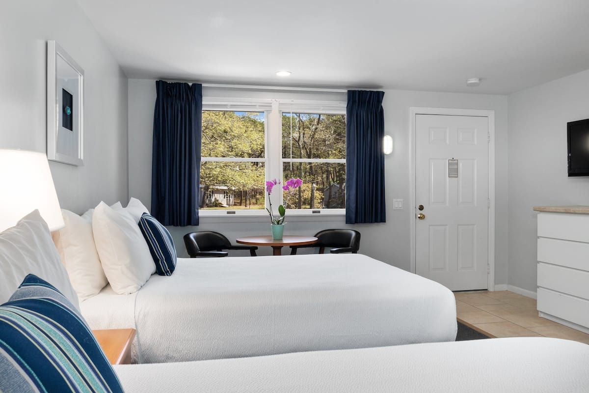 Standard Double Room, 2 Double Beds, Refrigerator | Desk, free WiFi, alarm clocks