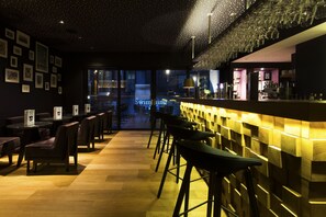 Bar (di properti)