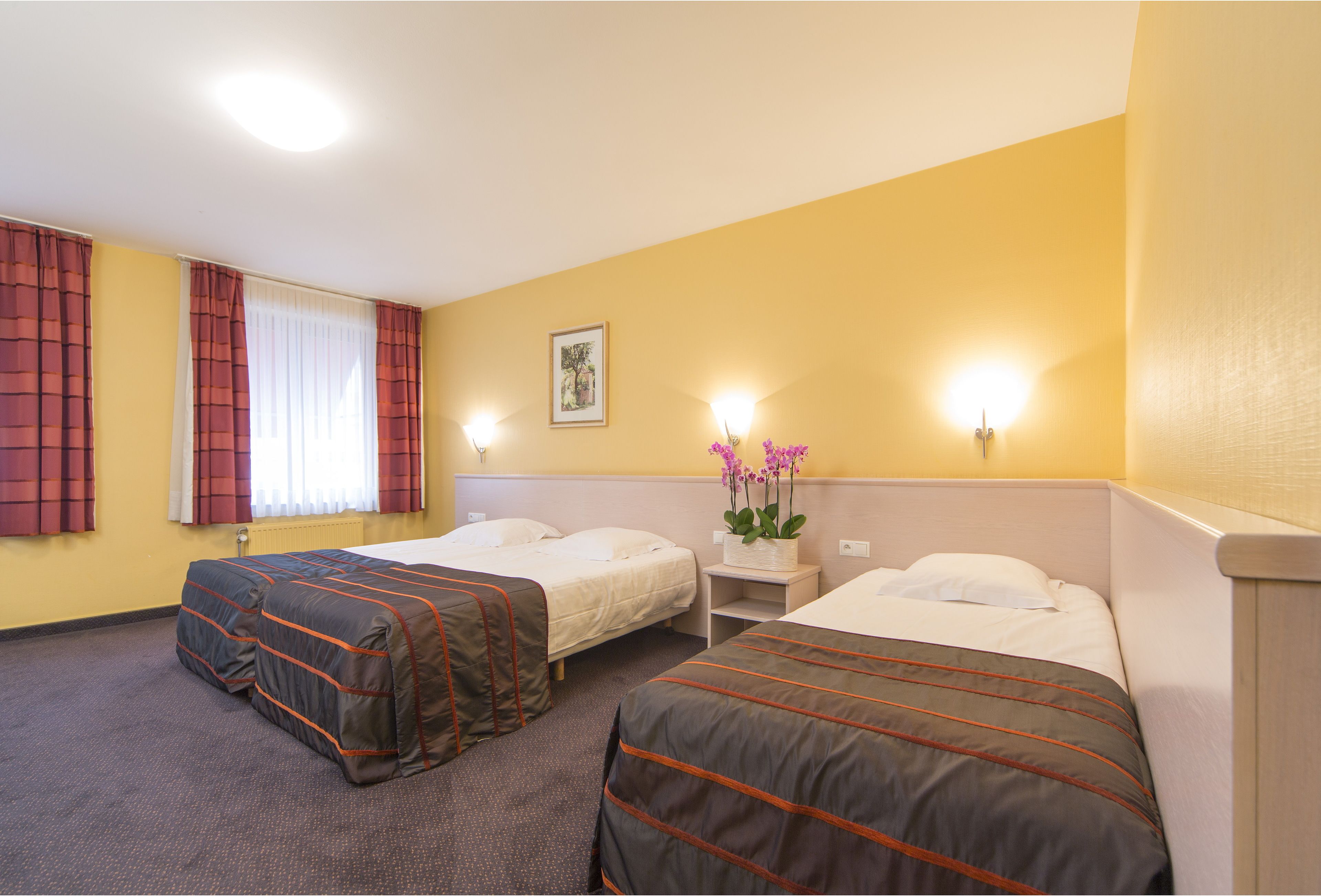 1 bedroom, in-room safe, individually furnished, desk