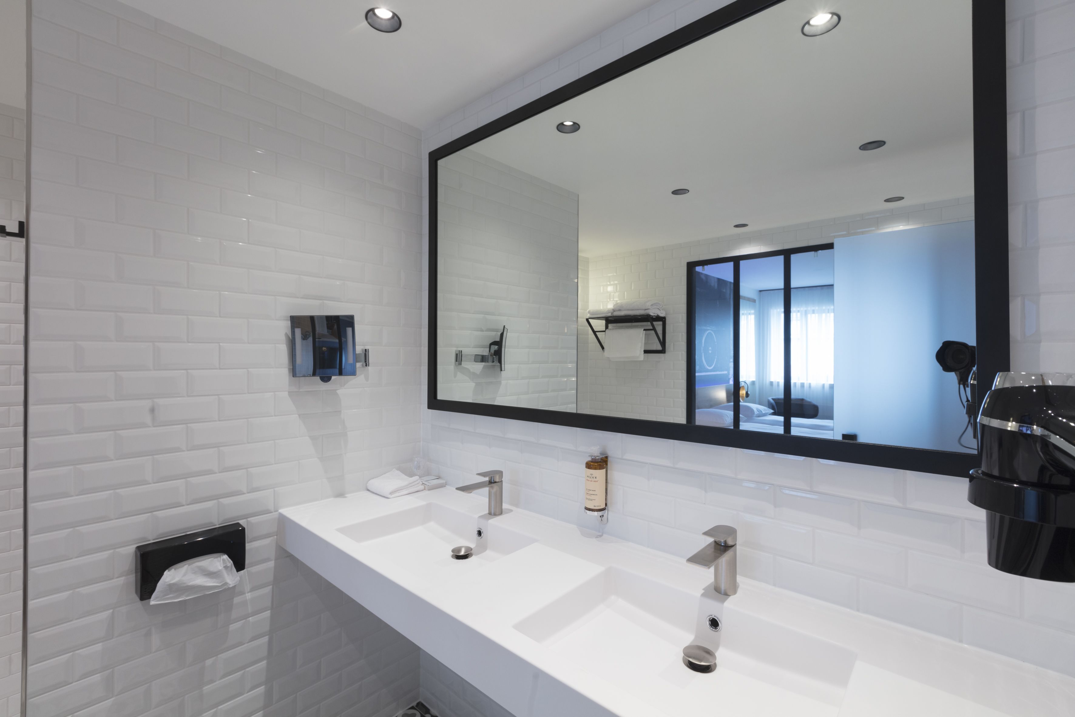 1 bedroom, in-room safe, individually furnished, desk