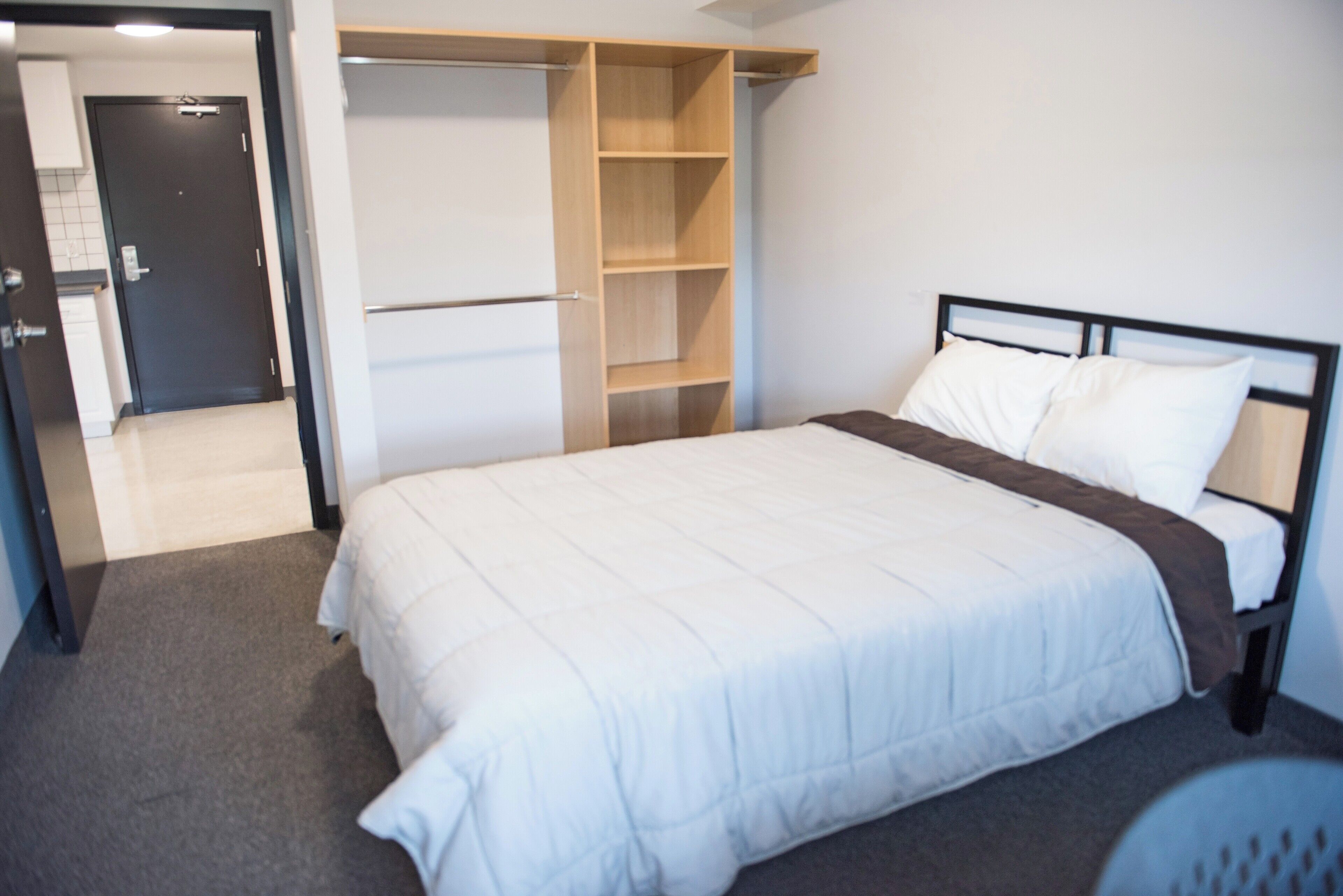 2 bedrooms, desk, free WiFi, bed sheets