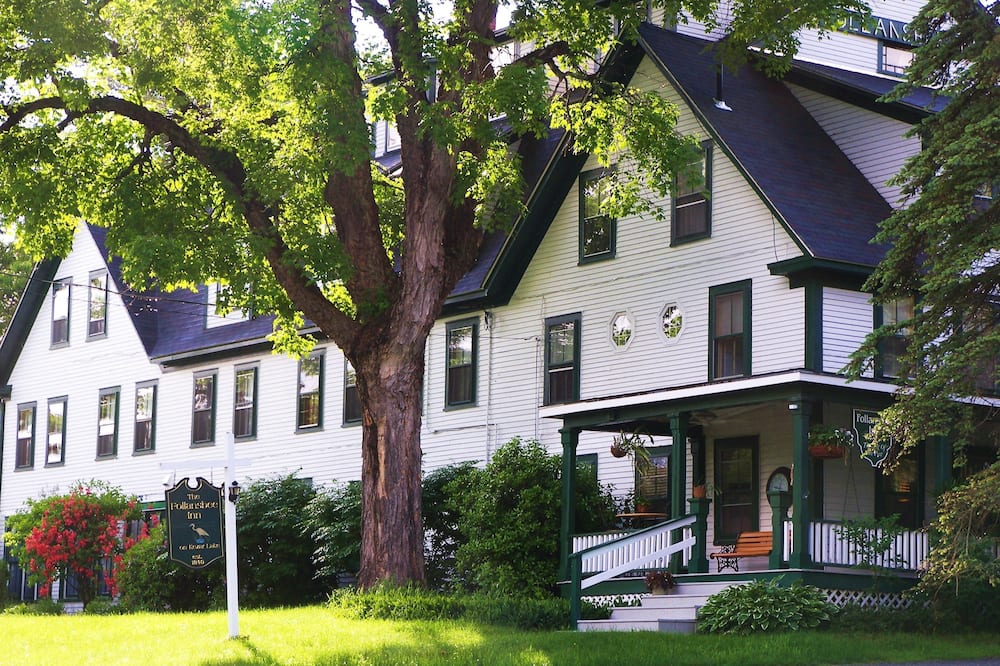 Follansbee Inn