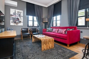 Penthouse, 3 Schlafzimmer, Terrasse, Meerblick | Wohnbereich