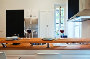 Apartment, 1 Bedroom, Kitchen | Private kitchen | Fridge, microwave, stovetop, electric kettle - Balkon Residence (Istanbul)