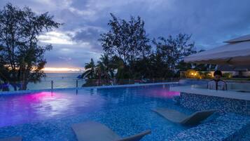 2 outdoor pools, pool umbrellas, sun loungers