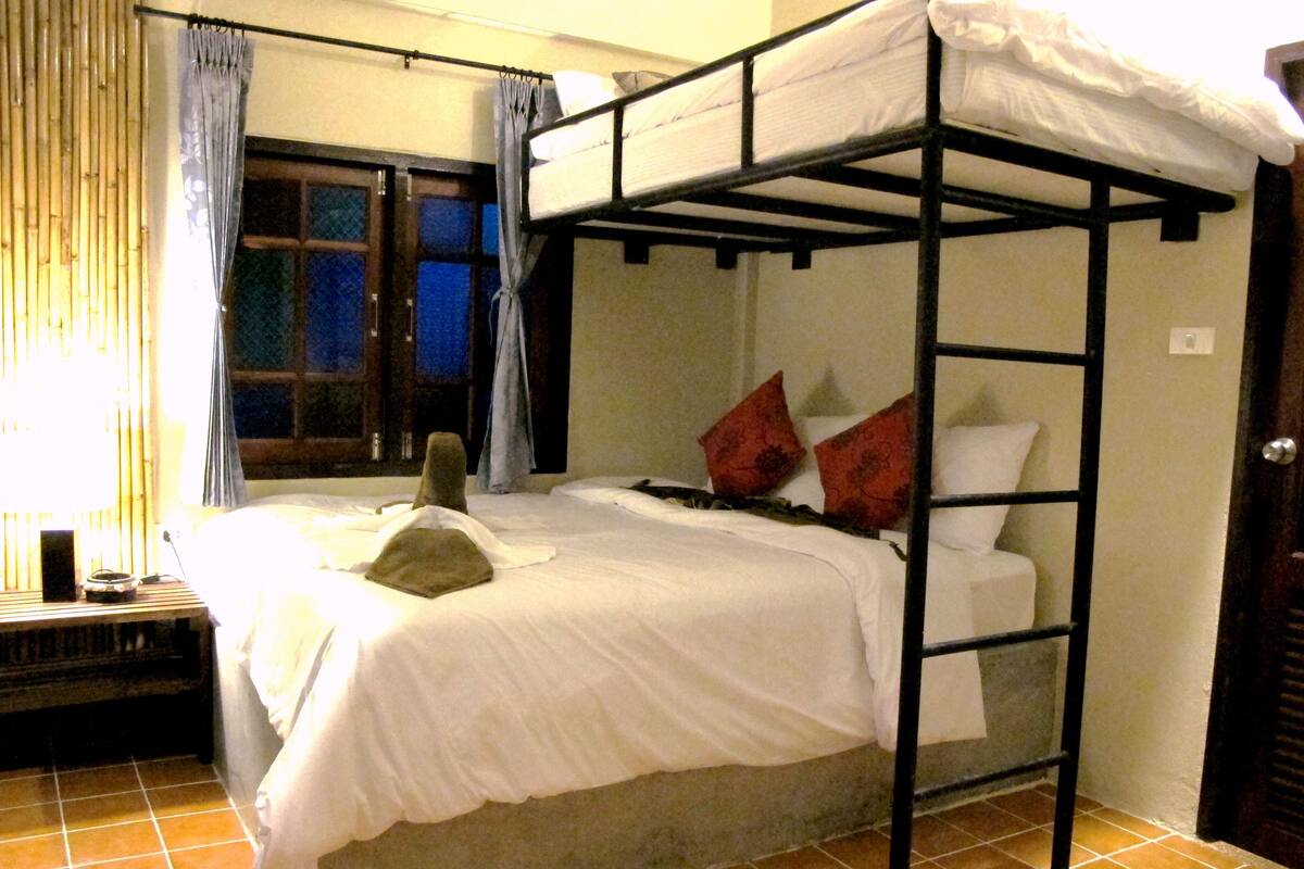 Eco Value Bungalow | In-room safe, free WiFi, bed sheets