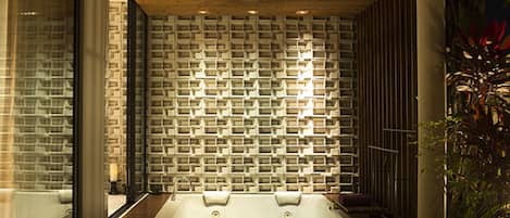 Villa, 1 chambre, piscine privée (Mystique) | Baignoire à jets