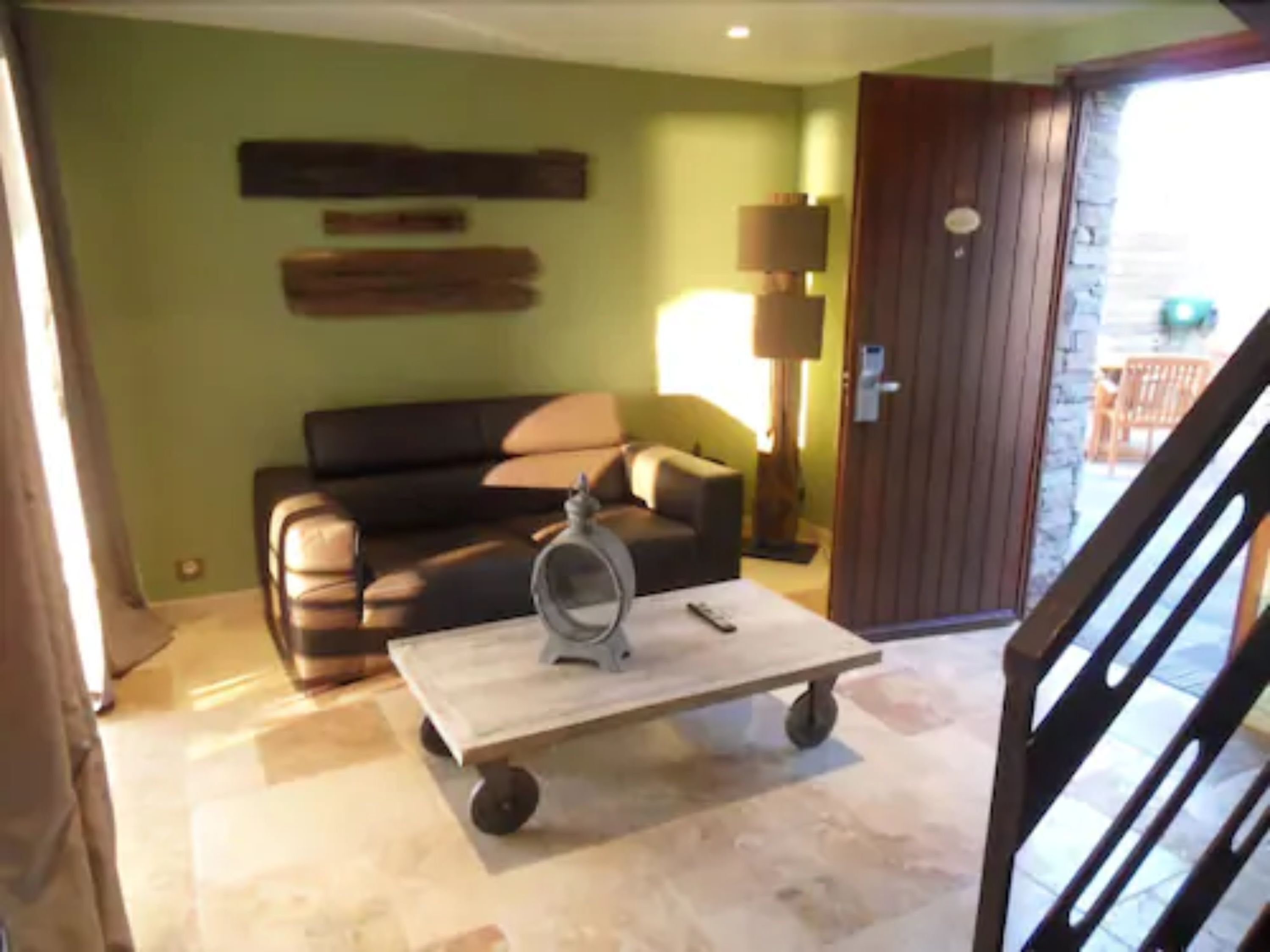 junior suite | living room | lcd tv