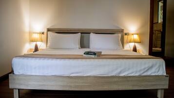 Suite Exécutive, 1 chambre, accessible aux personnes à mobilité réduite, réfrigérateur | 1 chambre, matelas Select Comfort, minibar, Wi-Fi