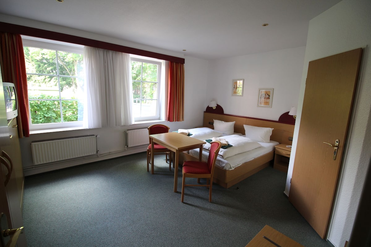 standard double or twin room | individually furnished, free cots/infant beds, free wifi