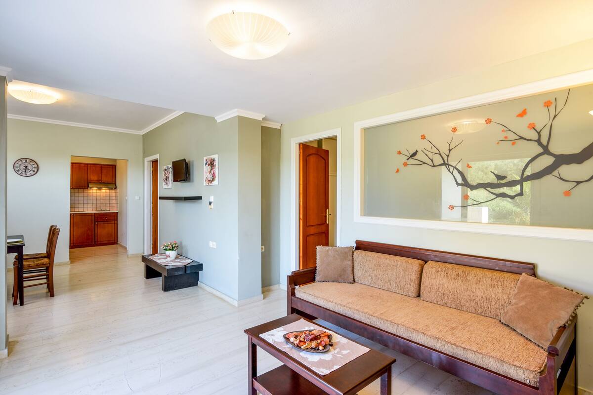 apartment, 2 bedrooms | living area | tv