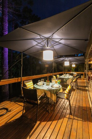 Lunch and dinner served, Italian cuisine - Villa Casato Residenza Boutique (Campos do Jordão)