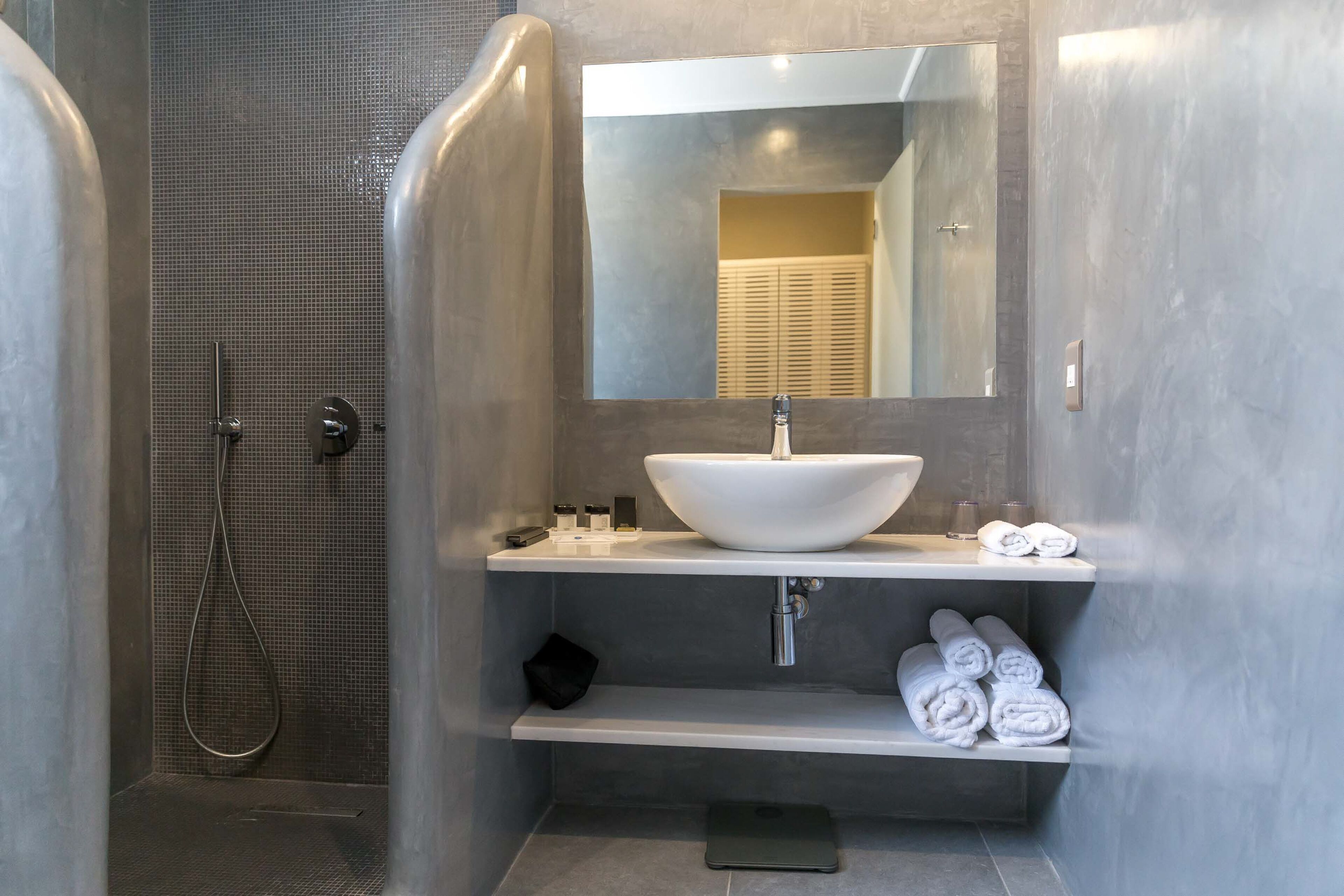 loft suite with plunge pool | bathroom | shower, rainfall showerhead, free toiletries, hair dryer