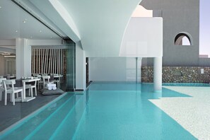 Free daily cooked-to-order breakfast - Acroterra Rosa Luxury Suites & Spa (Santorini)